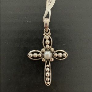 Freshwater Pearl cross set in sterling silver